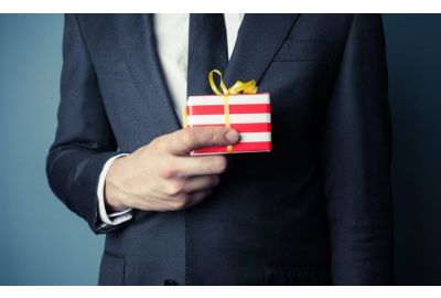 5 Corporate Gift Items Your Clients Will Love