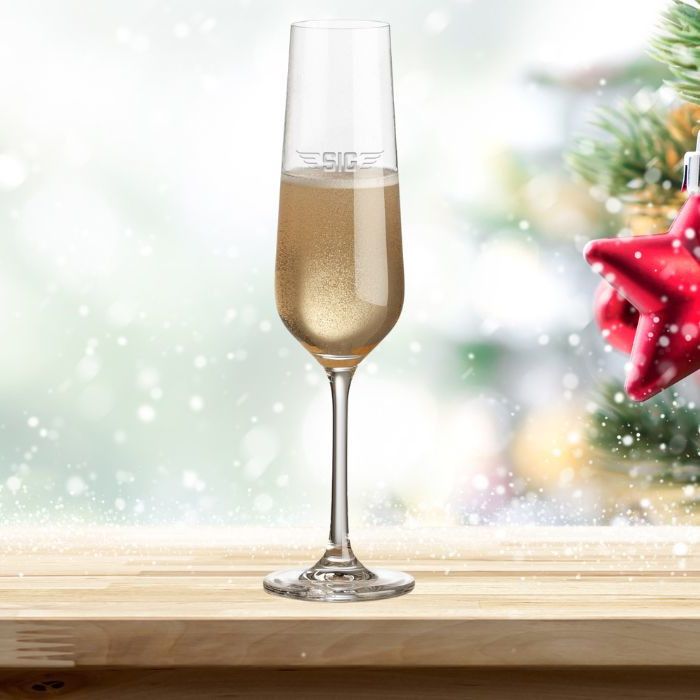 Laurent Champagne Flute (7oz) on a holiday background